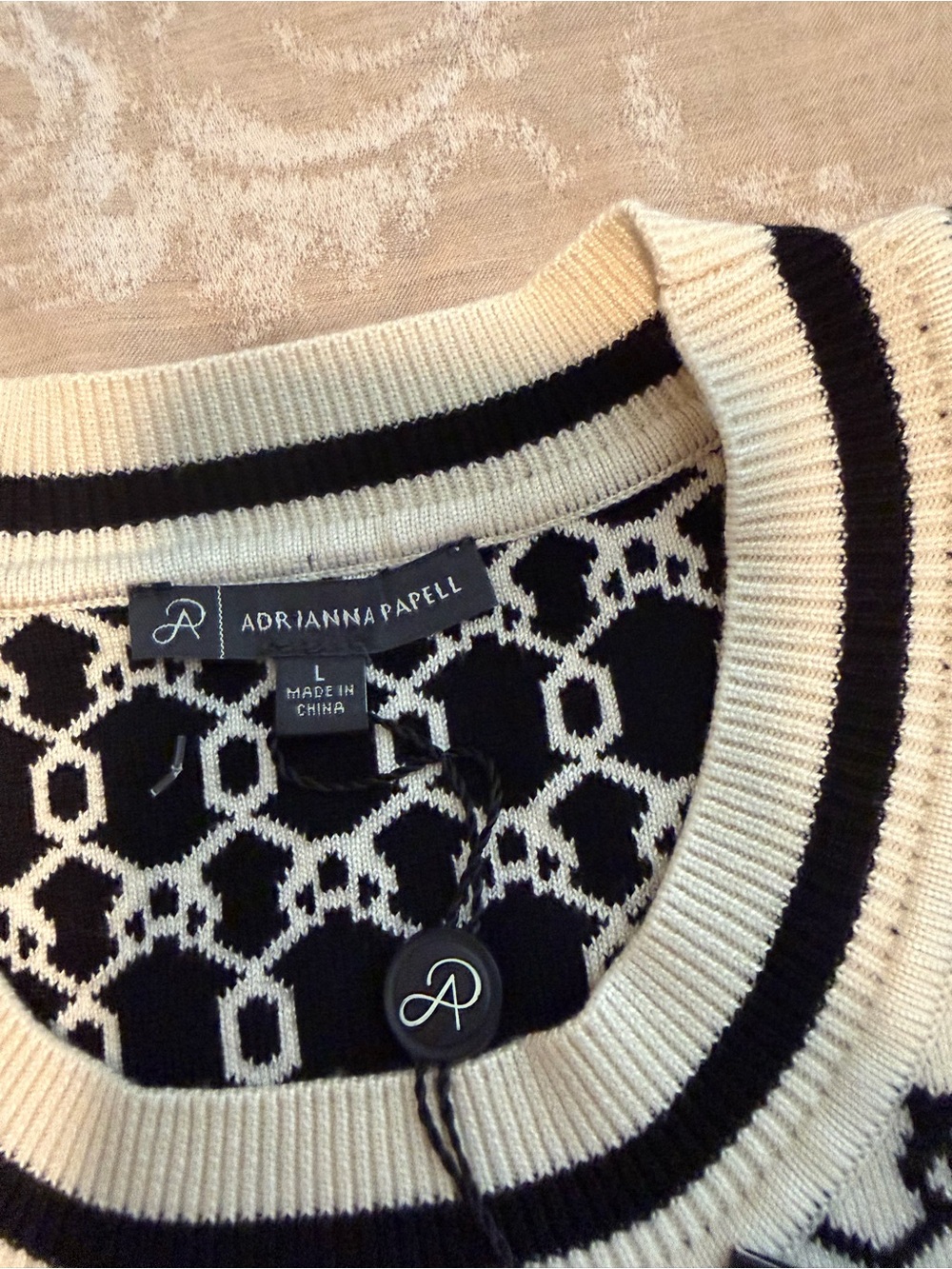 New Adrianna Papell, Black and Cream, Size Large - Picture 2 of 8